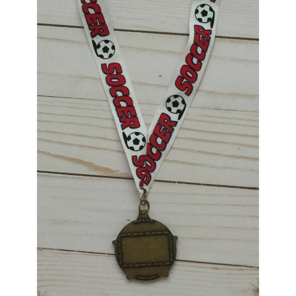 2002 Soccer Star Cut Medal Gold Tone Metal Ribbon Made in USA Crown Trophy - Picture 4 of 5